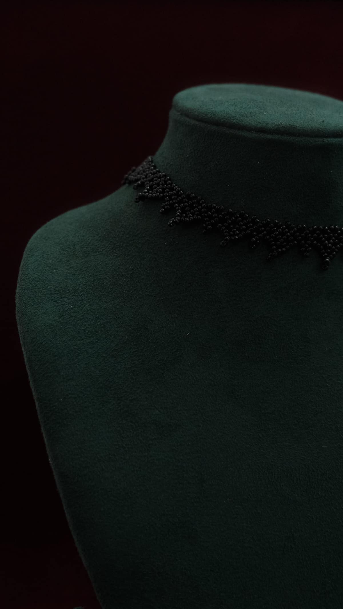 The Lace Choker in Onyx